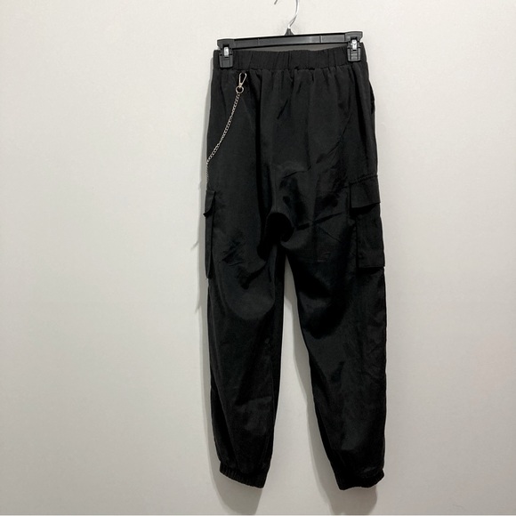 Women’s Chain Detail Flap Pocket Black Cargo Pants - Picture 7 of 12